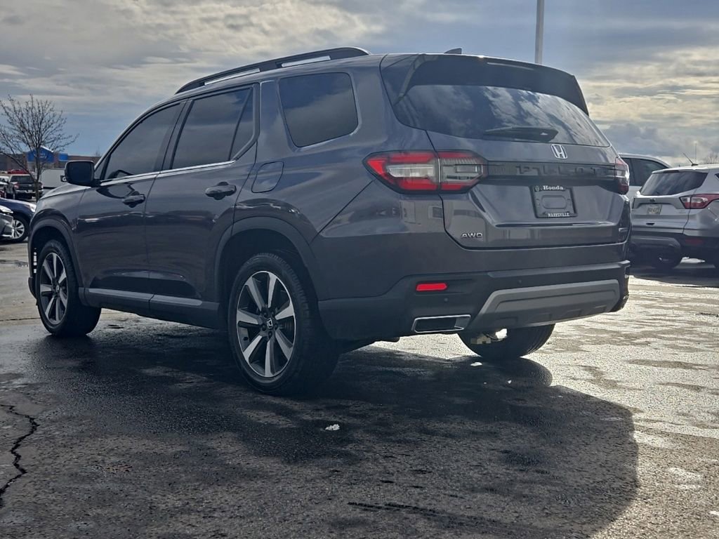 Used 2024 Honda Pilot Touring image 5