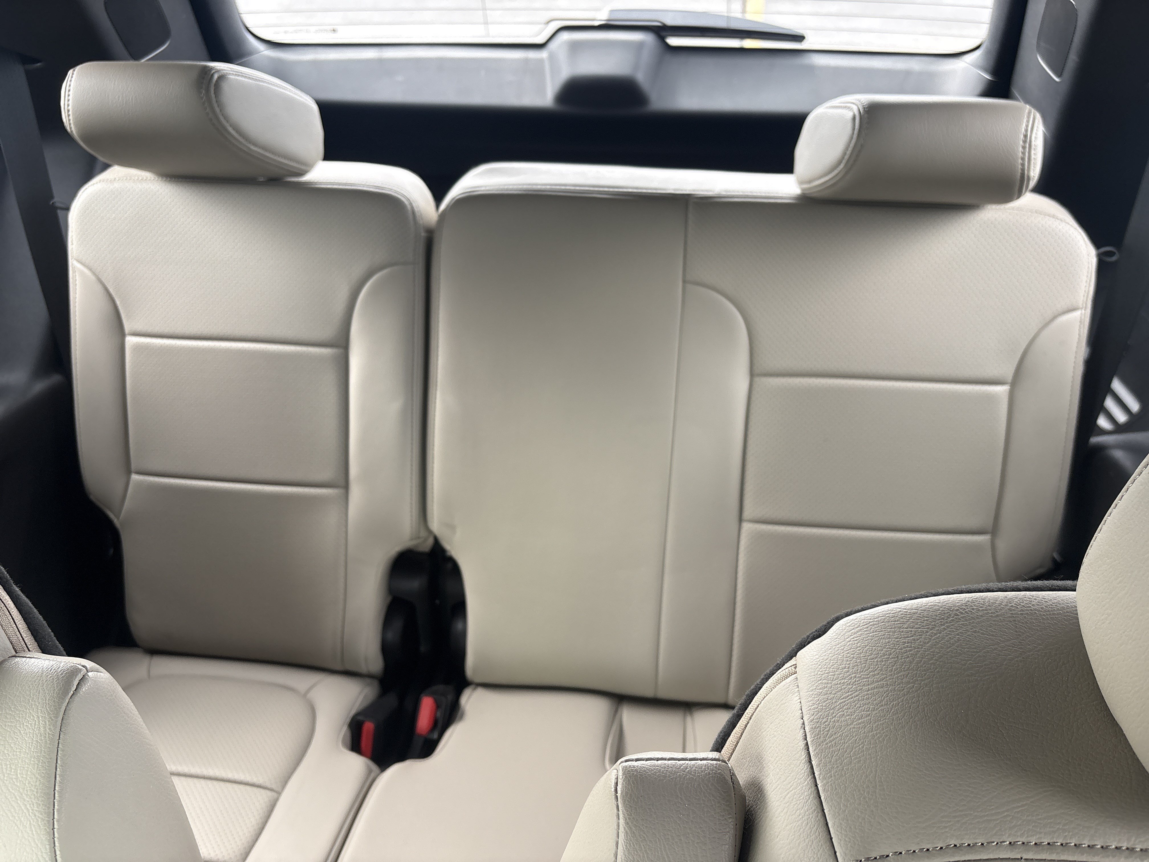 Used 2023 Chevrolet Traverse LT FWD image 30