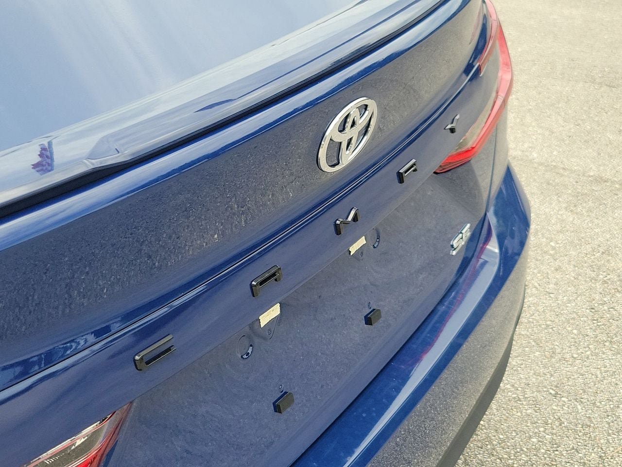 Used 2026 Toyota Camry SE FWD image 6