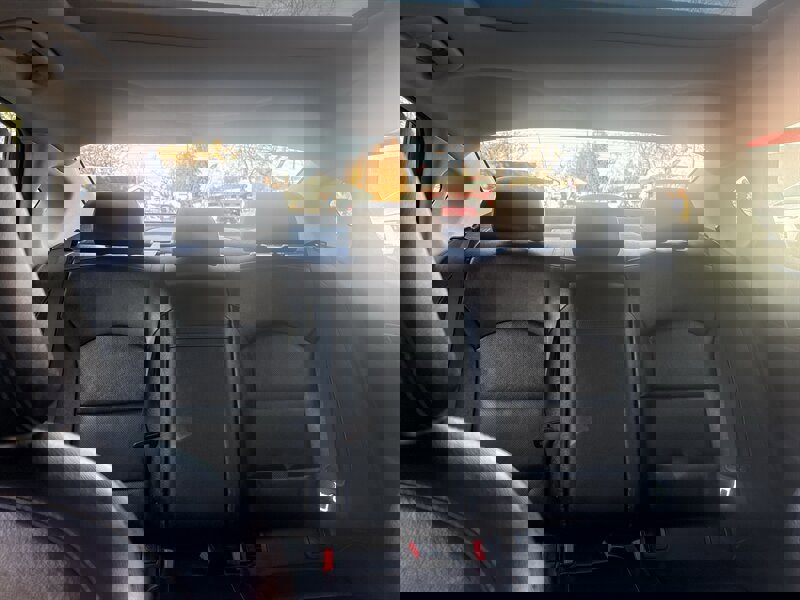 Used 2017 Kia Cadenza Premium w/ Luxury Package image 26