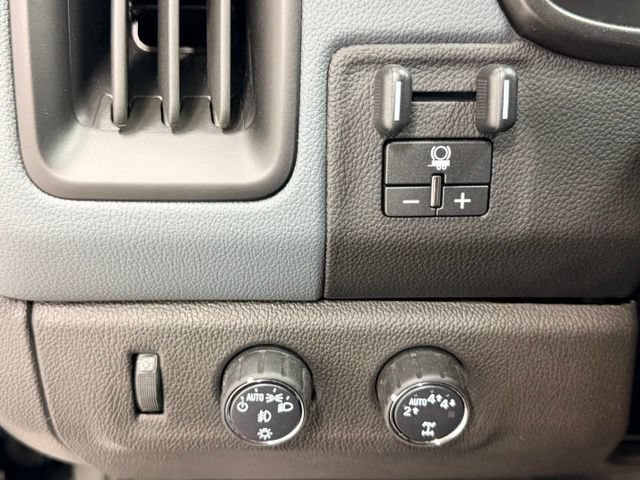 Certified 2022 Chevrolet Colorado Z71 w/ Safety Package AWD/4WD image 14