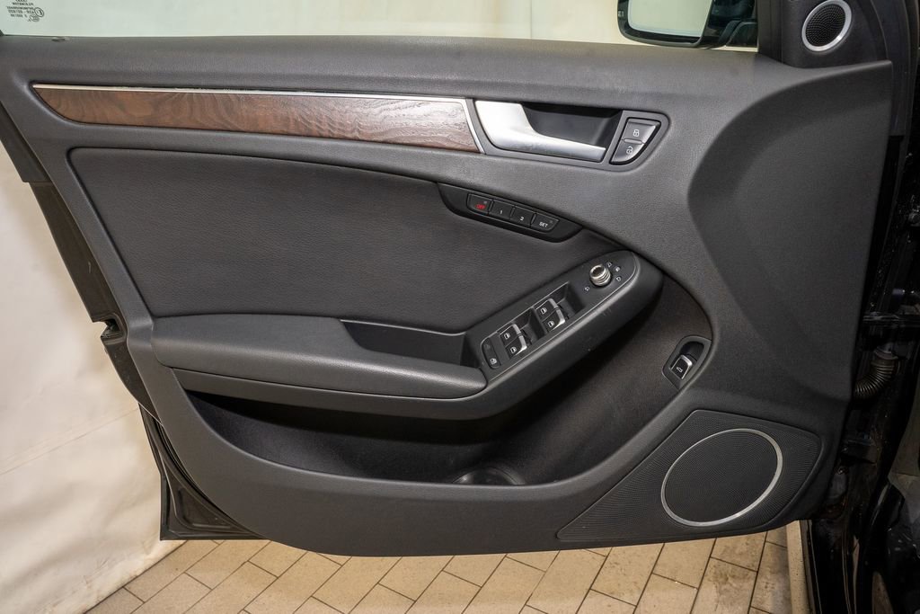 Used 2013 Audi A4 Prestige image 12