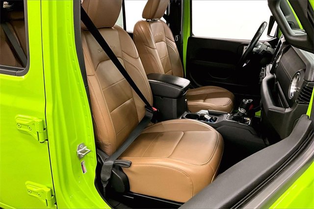 Used 2021 Jeep Wrangler Unlimited Sahara w/ Safety Group image 7