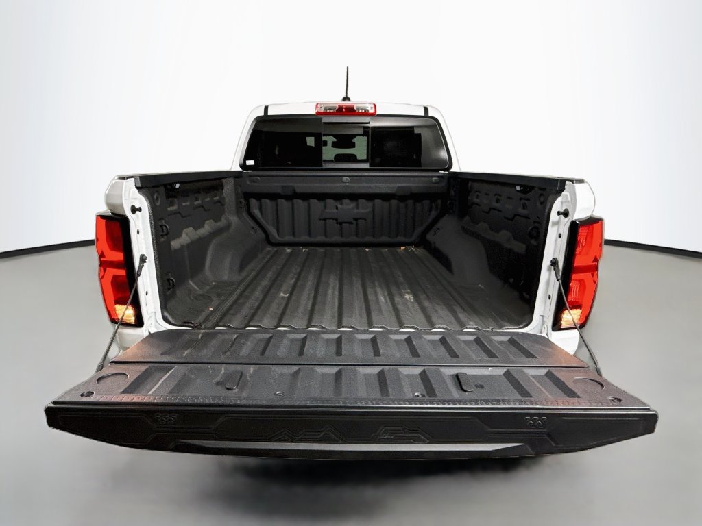 Used 2026 Chevrolet Colorado ZR2 AWD/4WD image 24