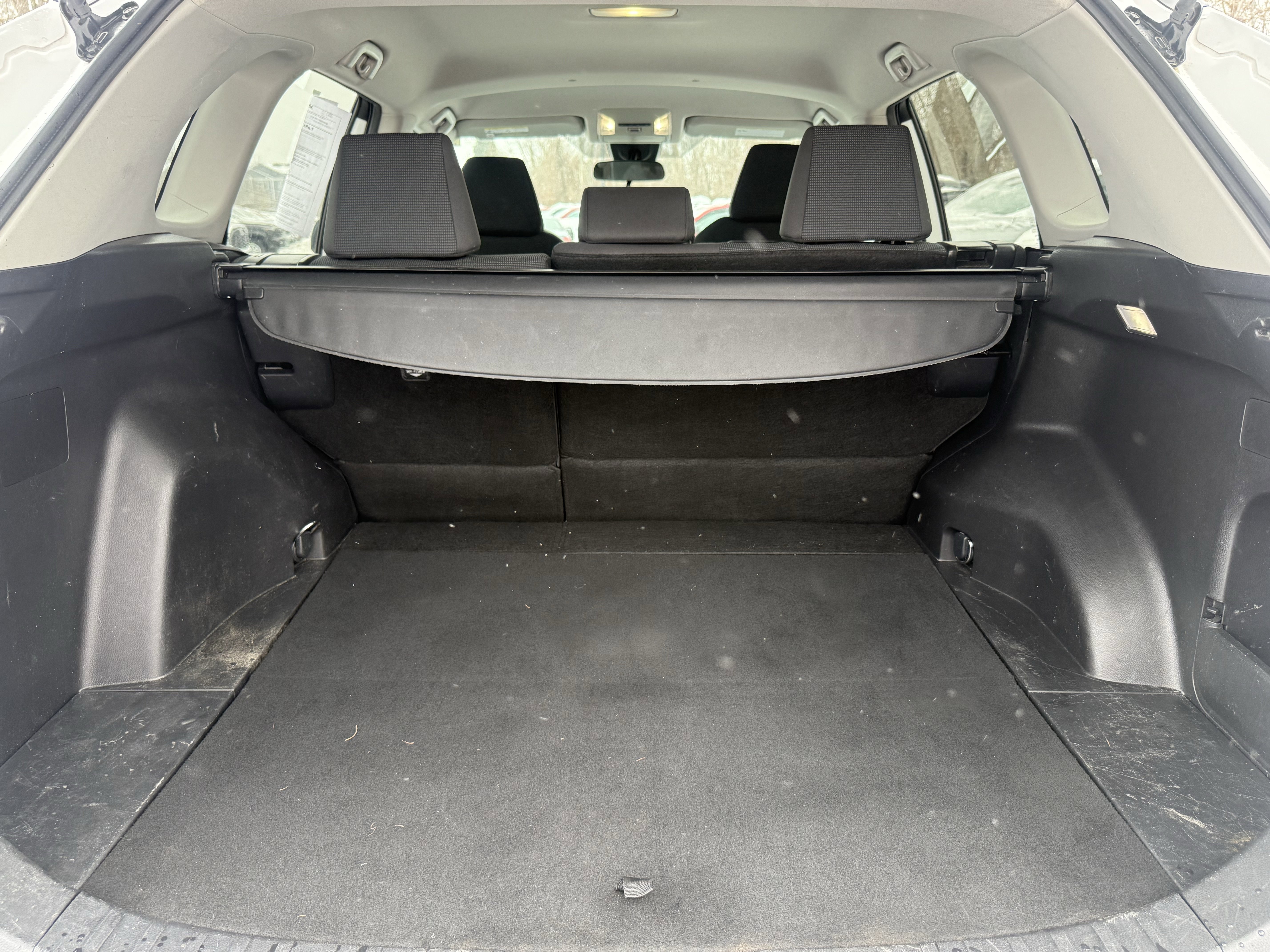 Used 2022 Toyota RAV4 LE image 26