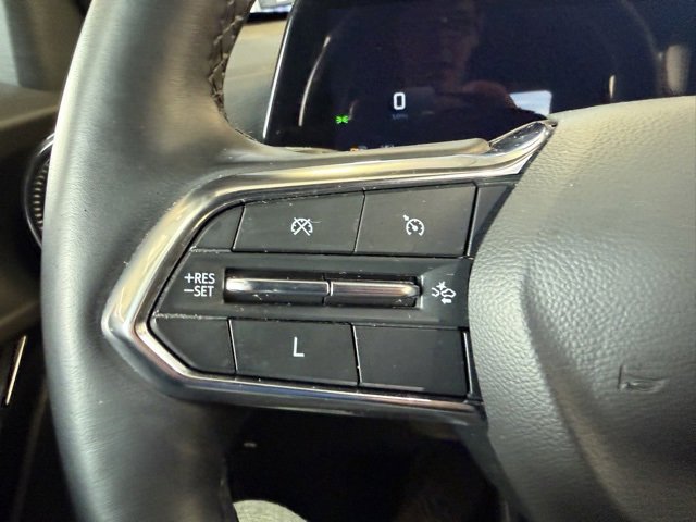 Used 2025 Chevrolet Equinox LT w/ Convenience Package II image 16