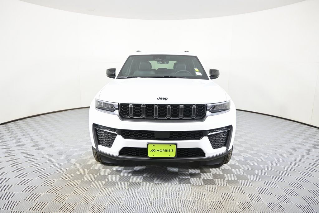 New 2026 Jeep Grand Cherokee Laredo image 10