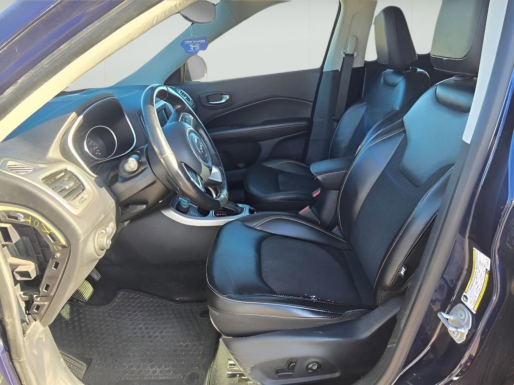 Used 2018 Jeep Compass Latitude w/ Popular Equipment Group image 13