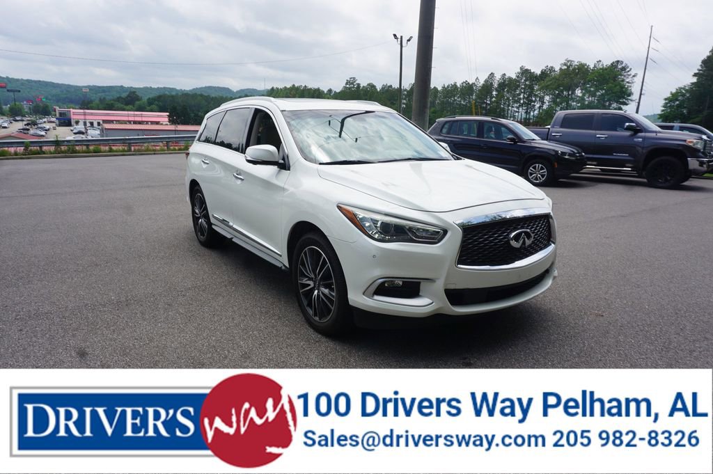 Used 2016 INFINITI QX60 FWD w/ Premium Plus Package