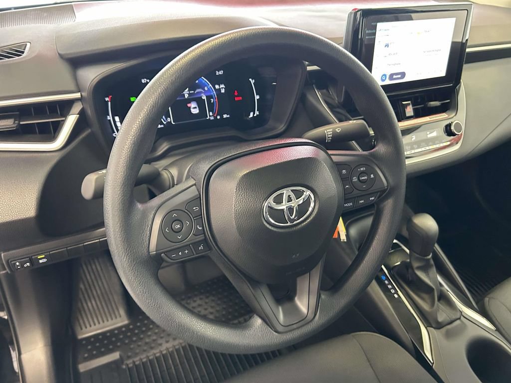 Used 2026 Toyota Corolla LE FWD image 12