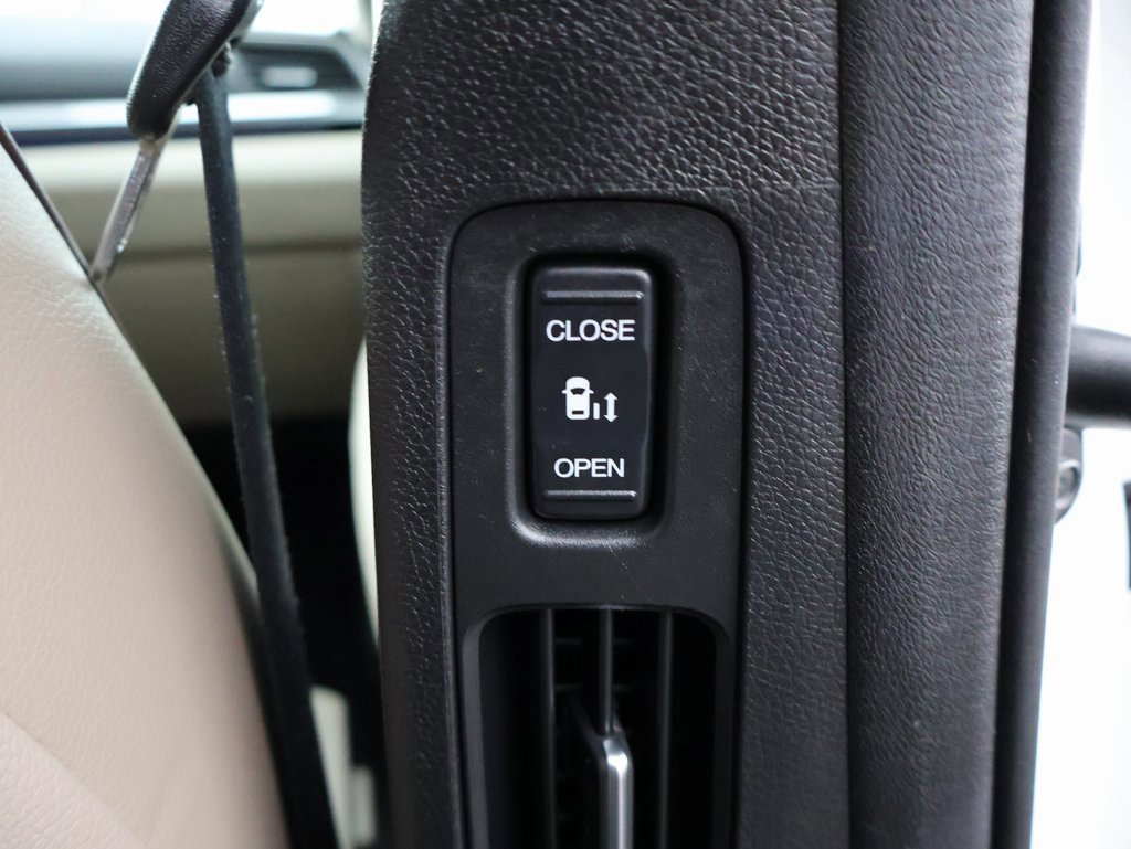 Certified 2023 Honda Odyssey Elite image 15