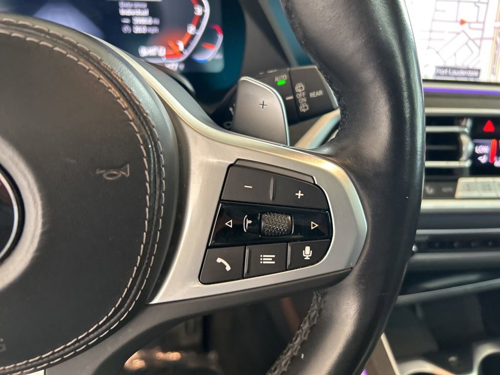 Used 2022 BMW X7 M50i w/ Dynamic Handling Package image 71