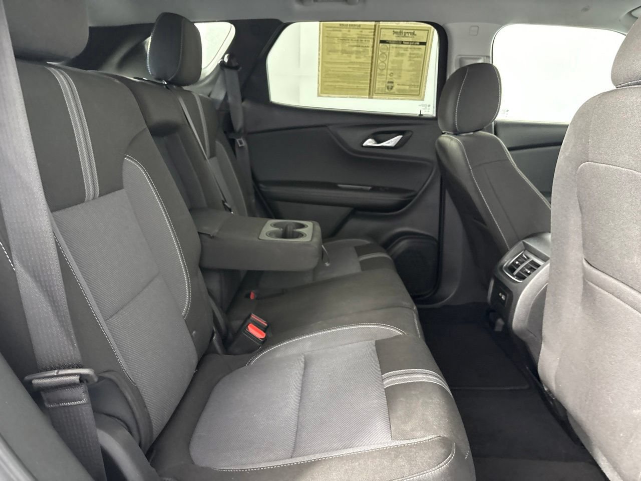 Used 2025 Chevrolet Blazer LT FWD image 26