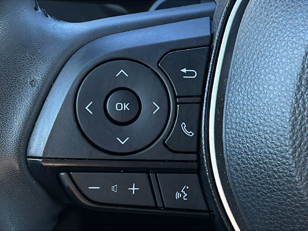 Used 2024 Toyota Corolla SE FWD image 20