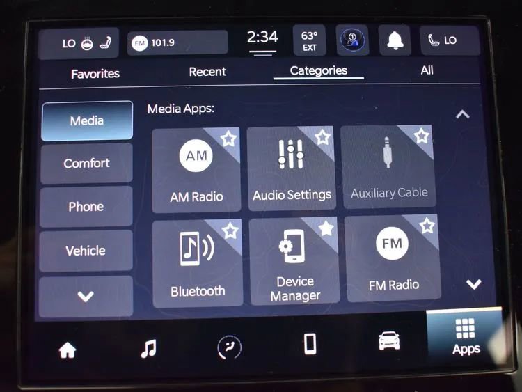 Used 2024 Jeep Grand Cherokee L Laredo image 32