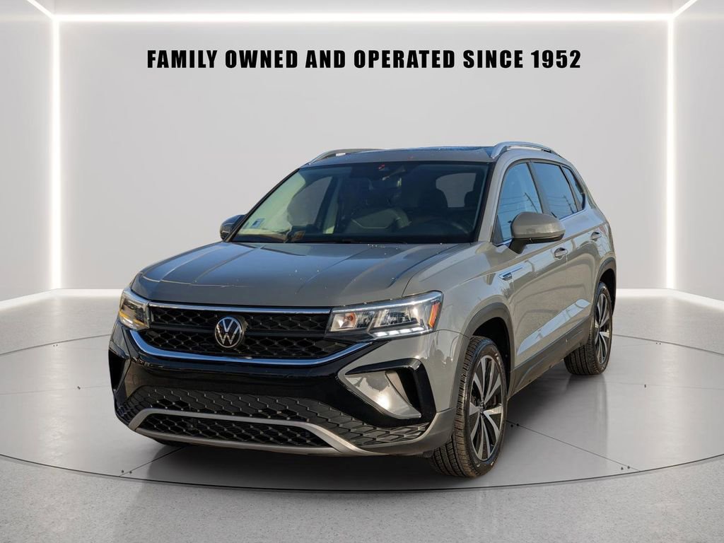 Used 2023 Volkswagen Taos SE image 6