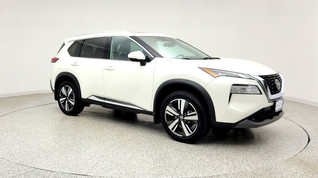 Used 2021 Nissan Rogue SL AWD/4WD image 3