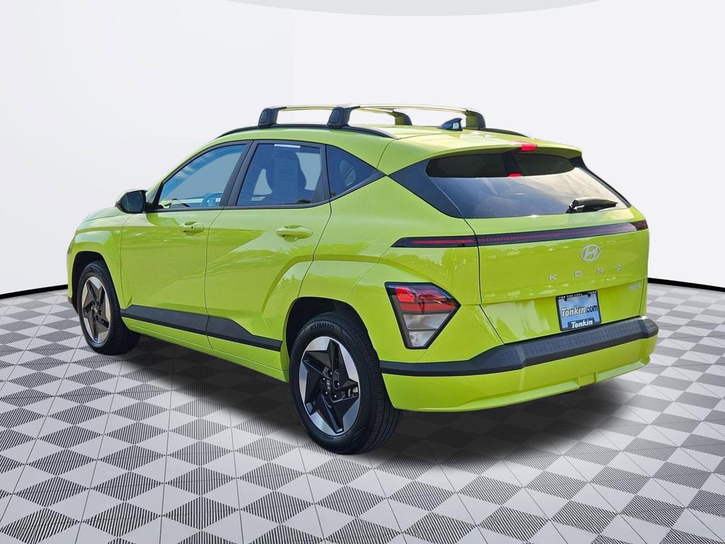 Certified 2024 Hyundai Kona SEL FWD image 4