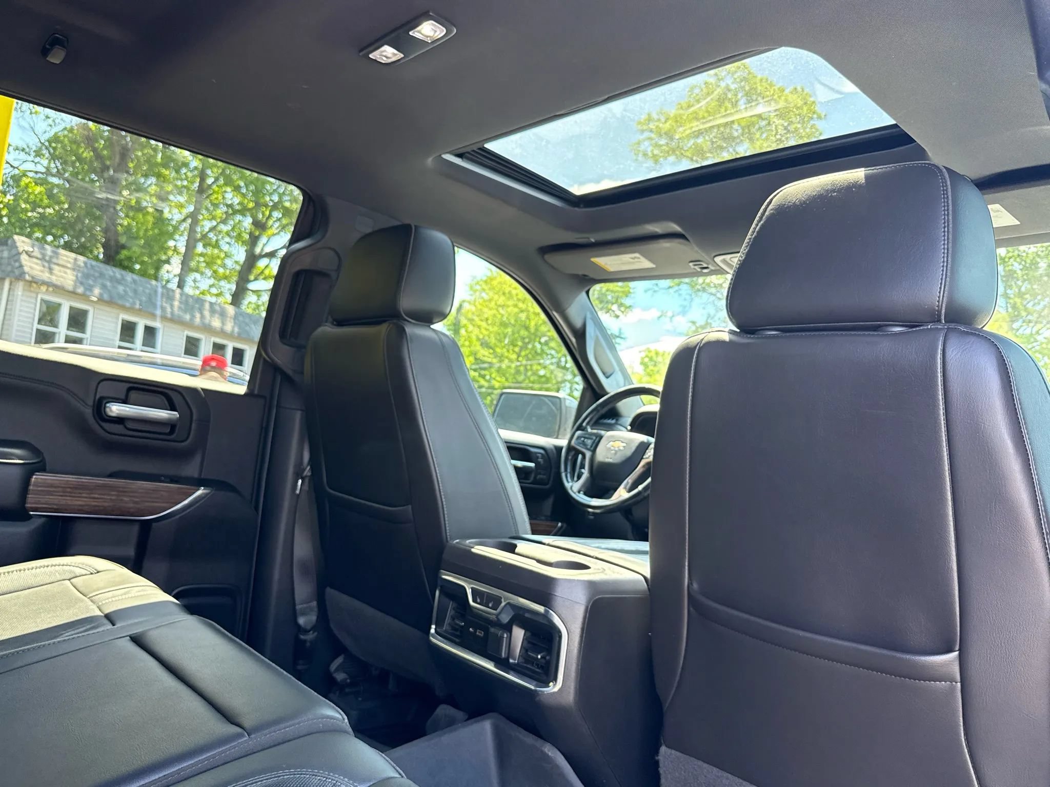 Used 2019 Chevrolet Silverado 1500 High Country w/ Technology Package AWD/4WD image 64