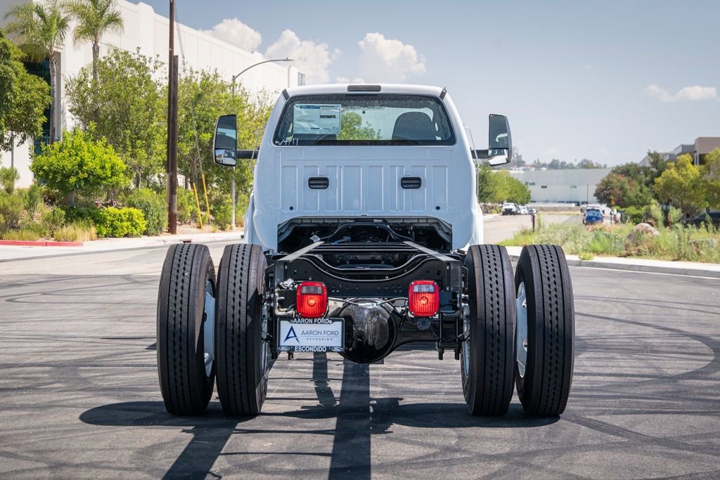 New 2026 Ford F650 2WD Regular Cab Super Duty image 8