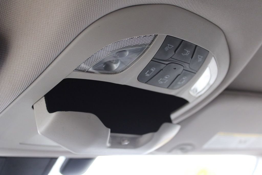 Used 2018 Chrysler Pacifica Touring-L Plus image 50