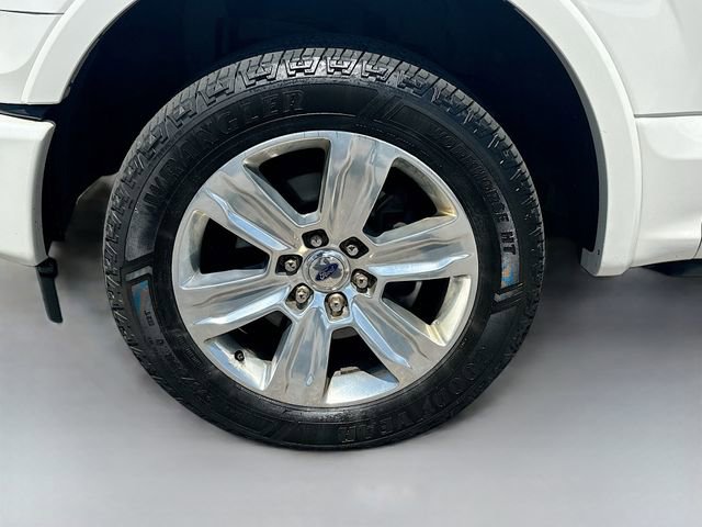 Used 2017 Ford F150 Platinum w/ Equipment Group 701A Luxury AWD/4WD image 34