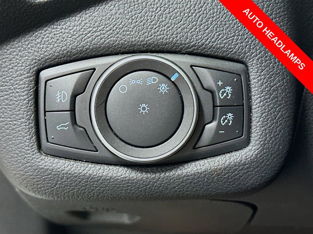Used 2018 Ford Escape SE image 11