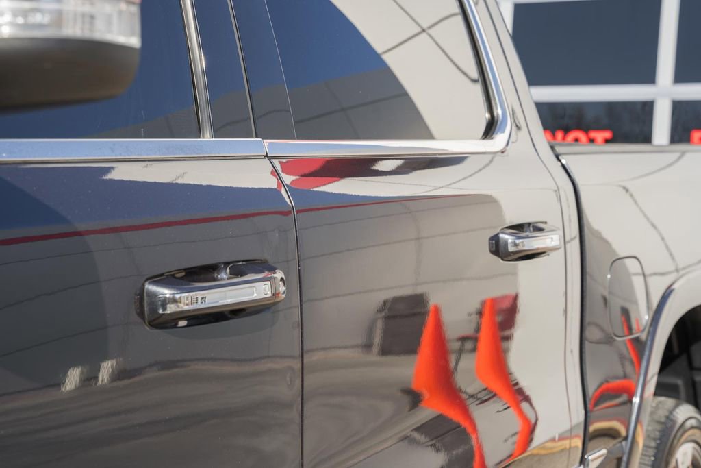 Used 2019 RAM 1500 Limited image 17