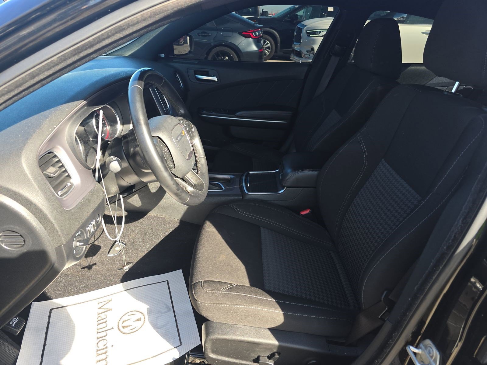 Used 2023 Dodge Charger SXT image 10