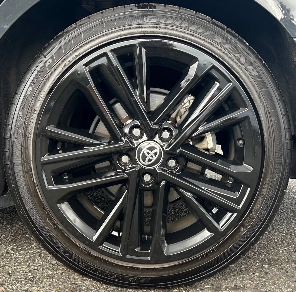 Certified 2025 Toyota Camry XLE FWD image 27
