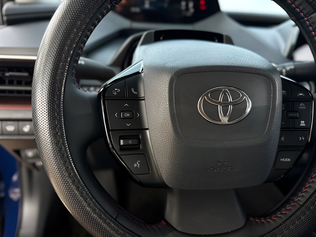 Used 2026 Toyota Prius Plug-In Hybrid FWD image 13