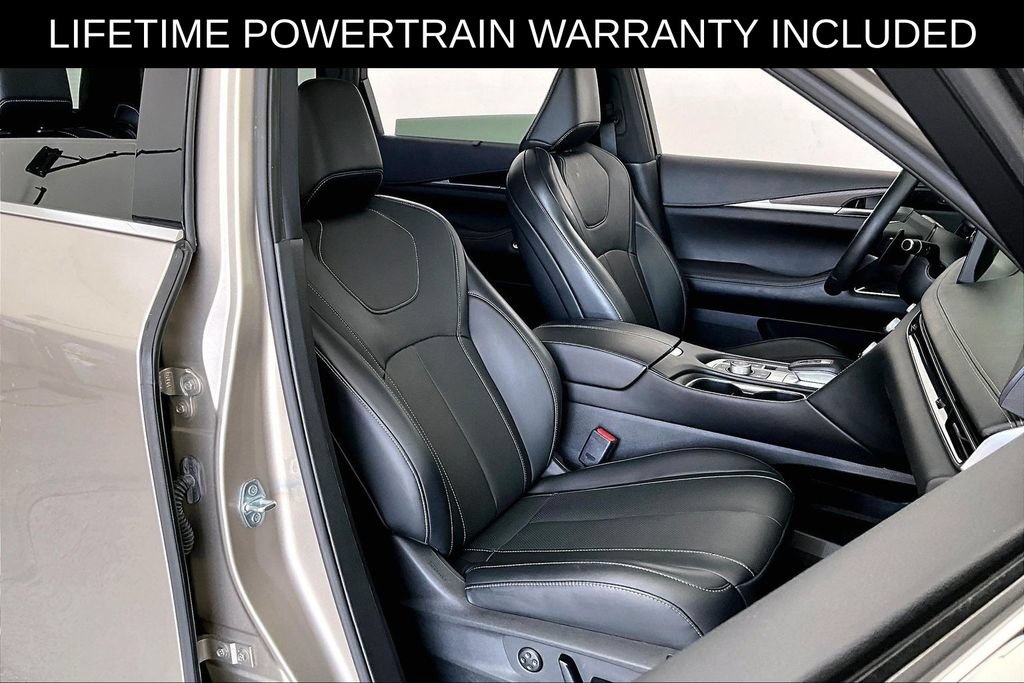 Used 2023 INFINITI QX60 Sensory w/ Vision Package AWD/4WD image 9