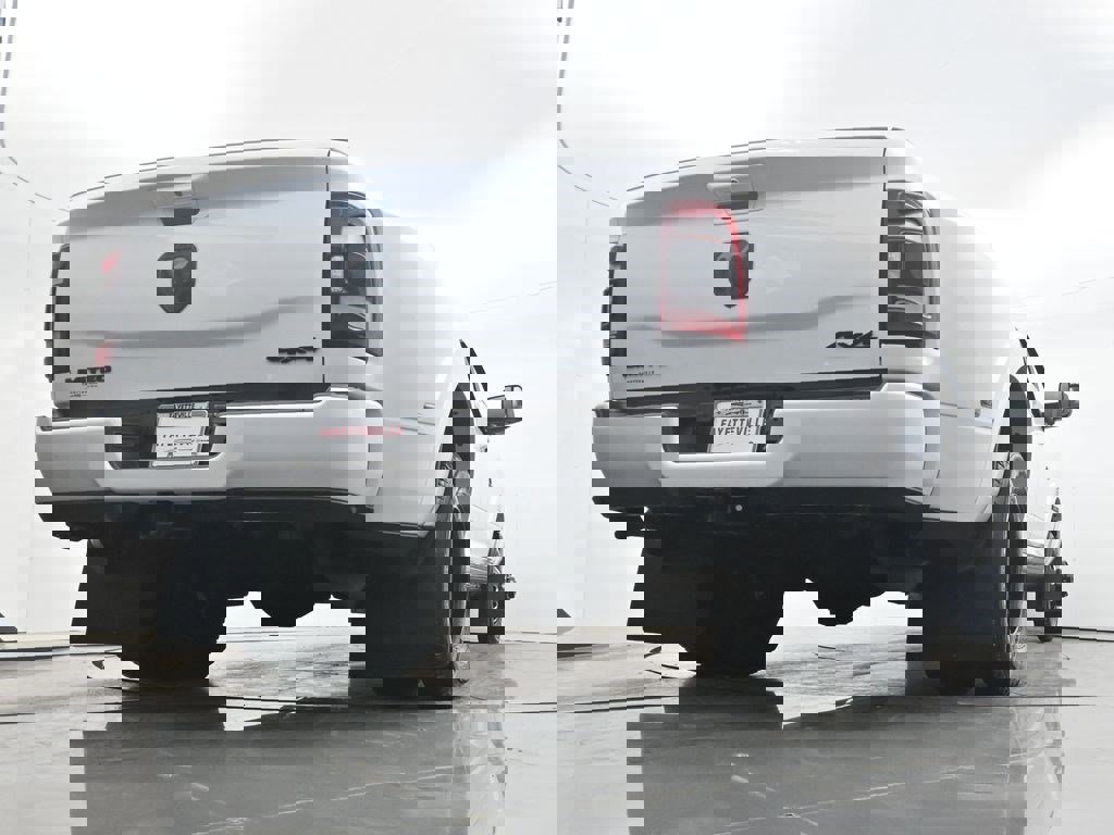 Used 2022 RAM 3500 Limited w/ Max Tow Package image 30