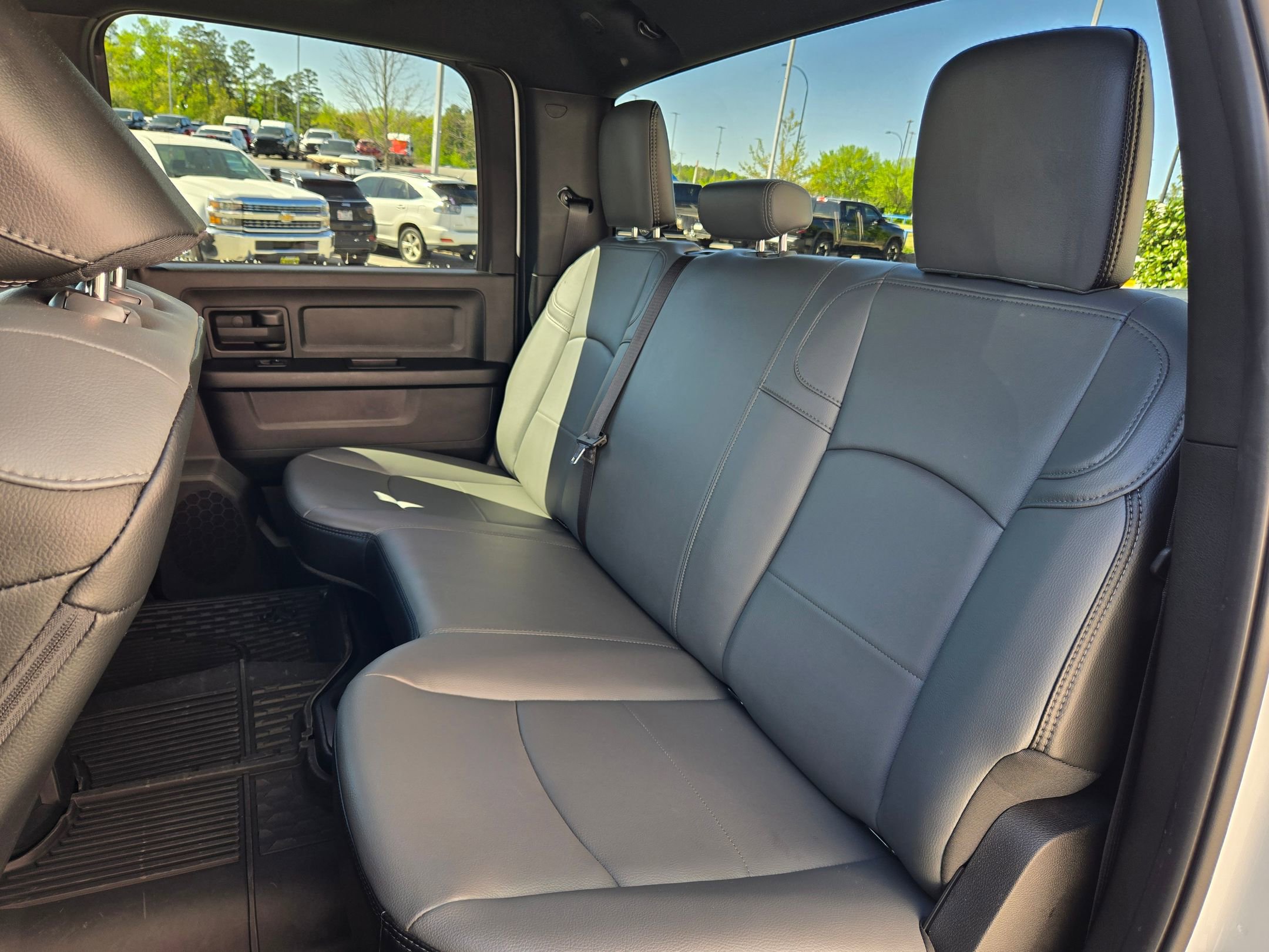 Used 2024 RAM 3500 Tradesman w/ Protection Group image 35