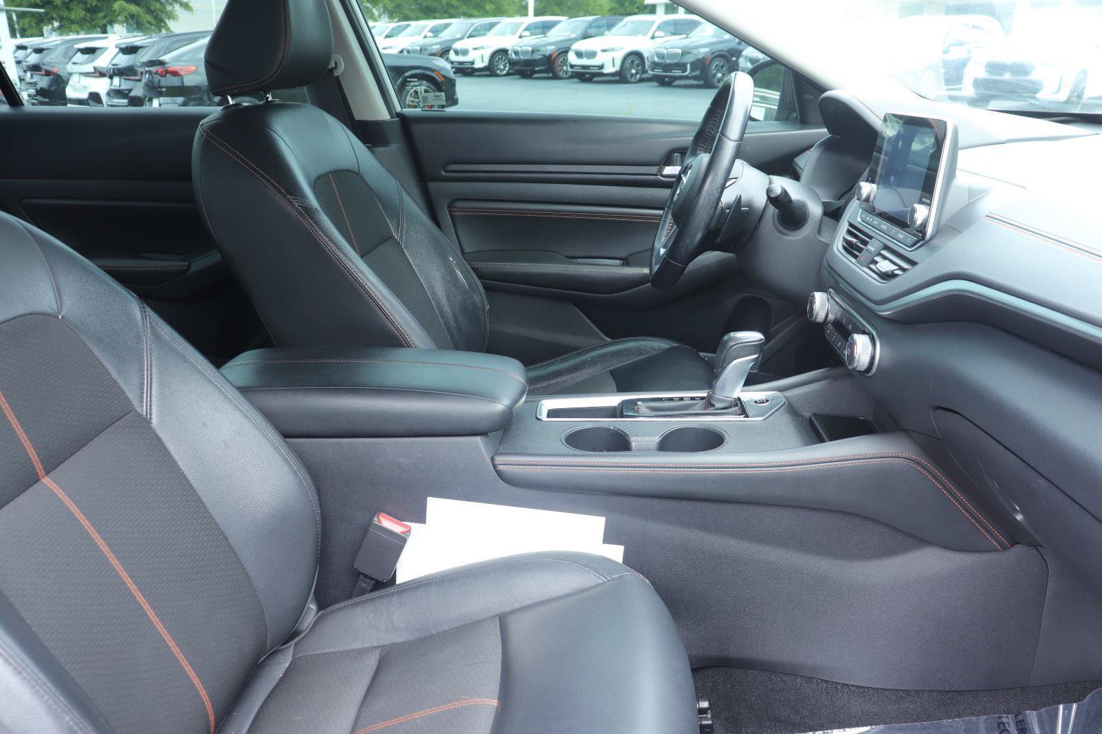 Used 2019 Nissan Altima 2.5 SR FWD image 15