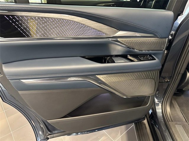 New 2026 Cadillac Escalade IQ Luxury 2 image 10