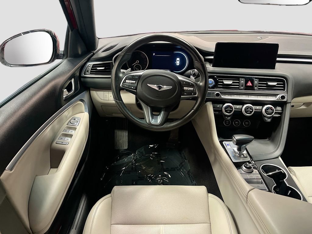 Used 2023 Genesis G70 2.0T image 23