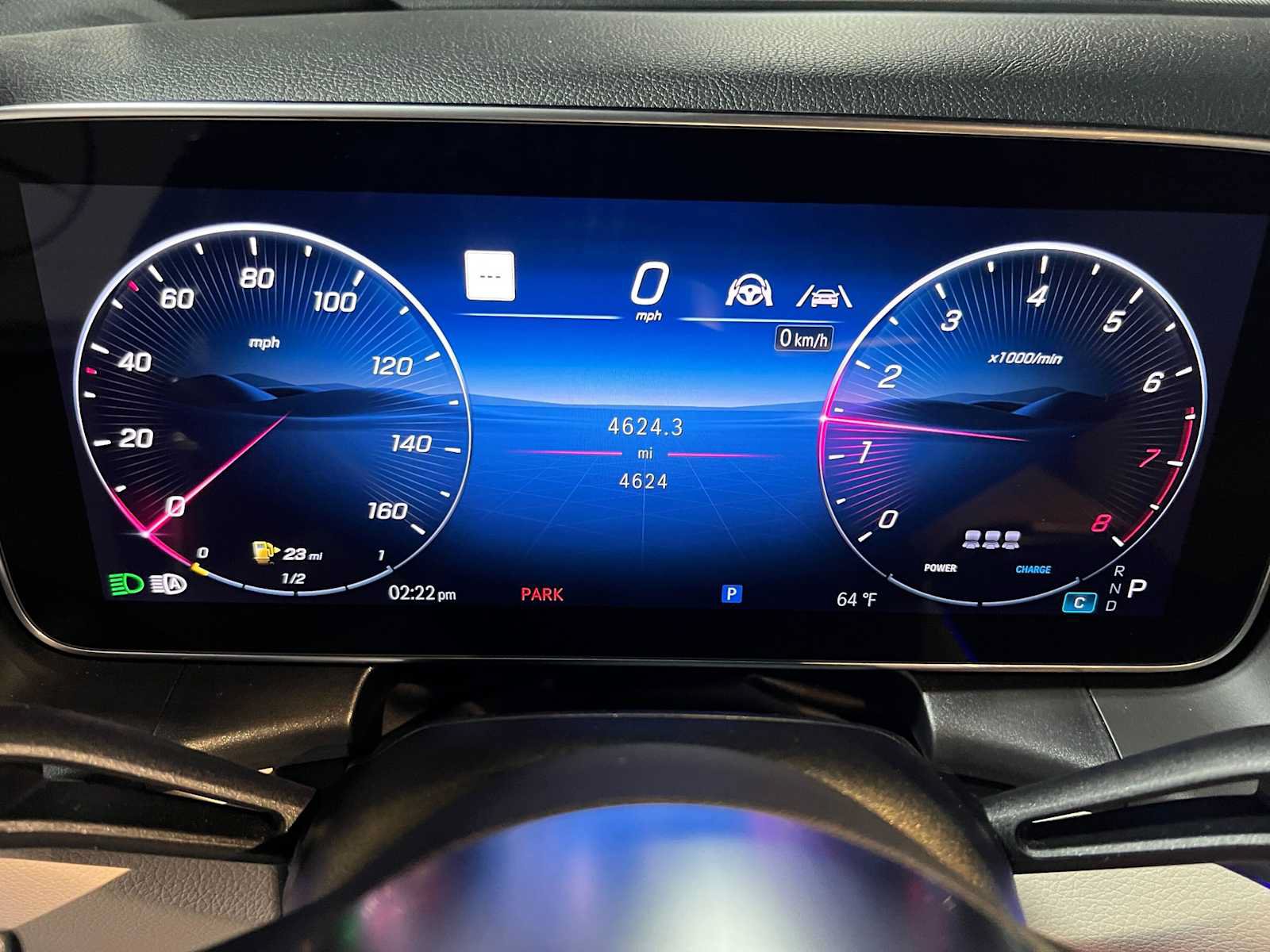 Used 2025 Mercedes-Benz GLC 300 image 29