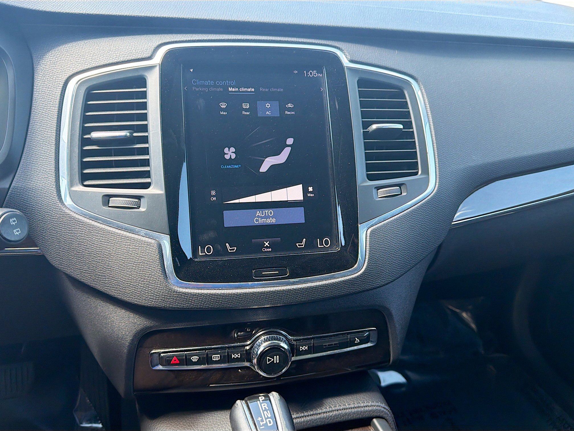 Used 2019 Volvo XC90 T6 Momentum w/ Advanced Package image 30