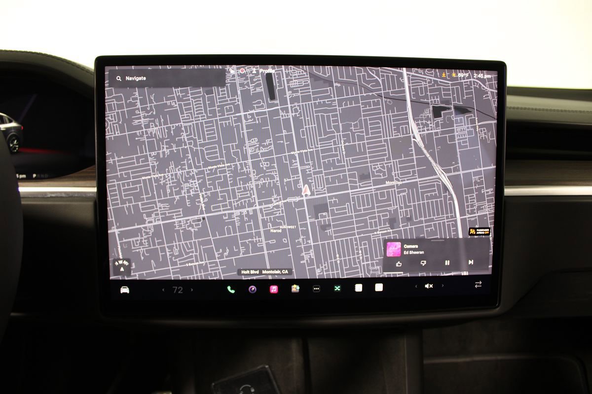 Used 2024 Tesla Model X AWD/4WD image 14