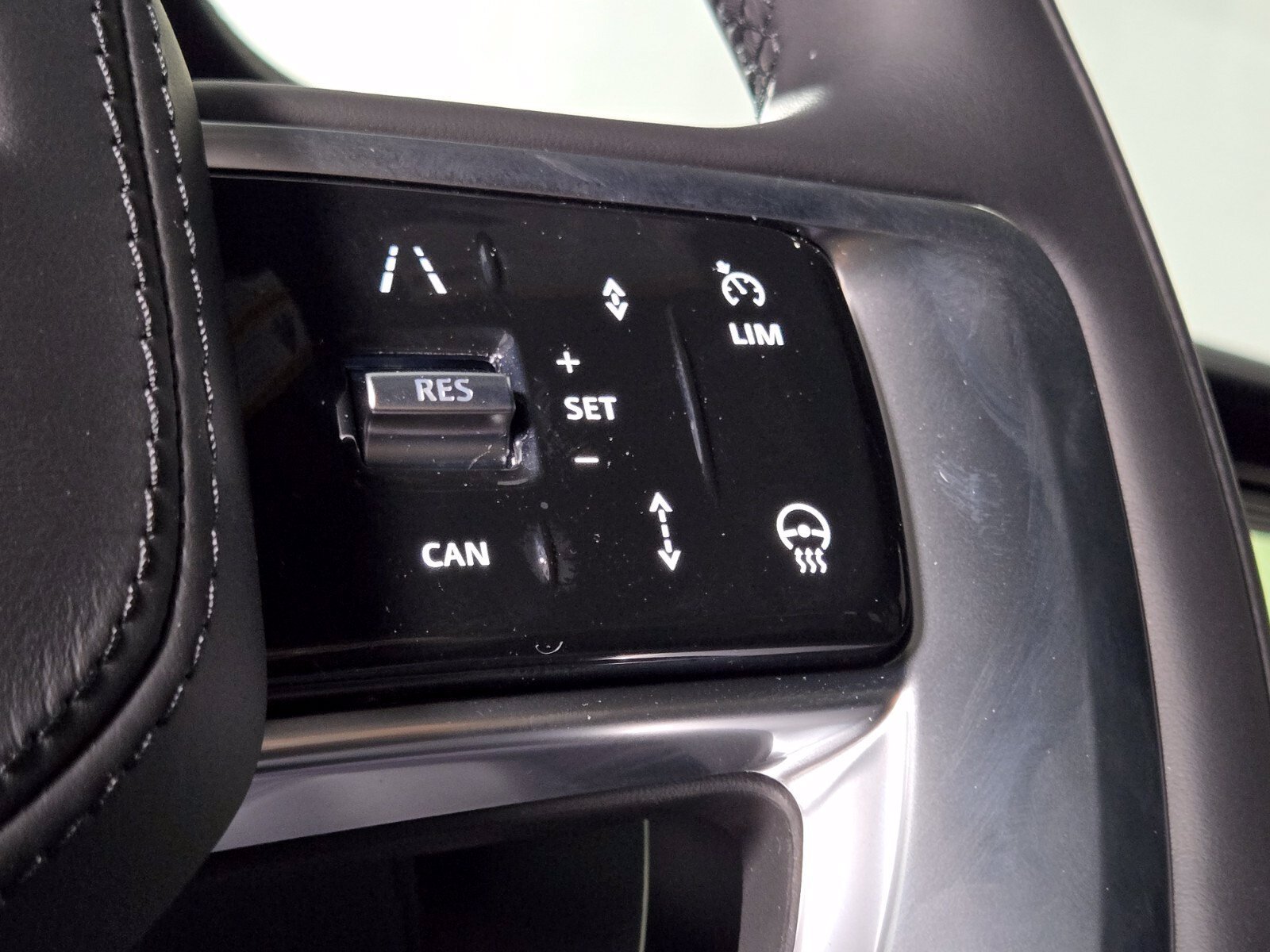 New 2026 Land Rover Range Rover SE AWD/4WD image 25