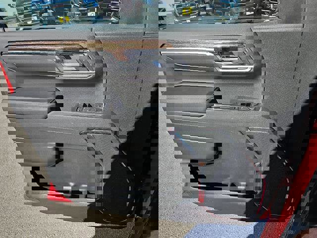 New 2026 GMC Sierra 1500 Elevation image 14