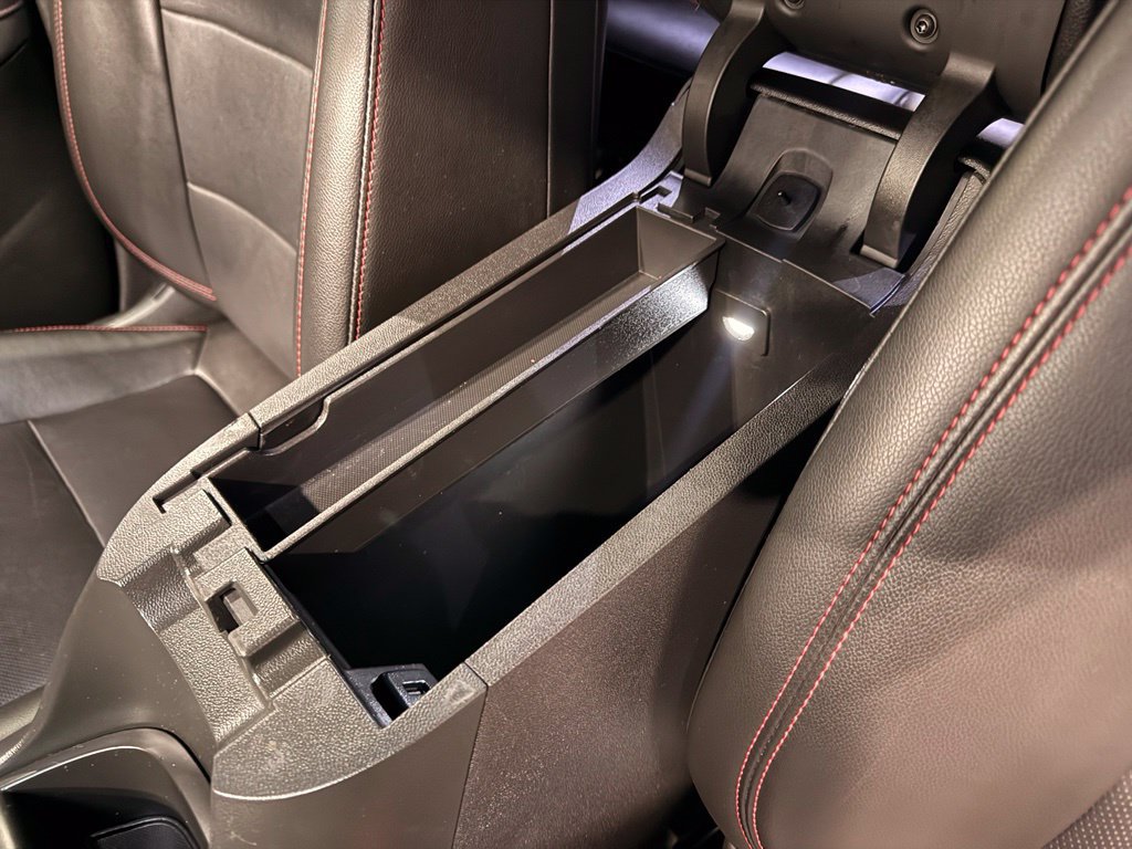 Used 2022 Chevrolet Equinox RS w/ RS Leather Package FWD image 28