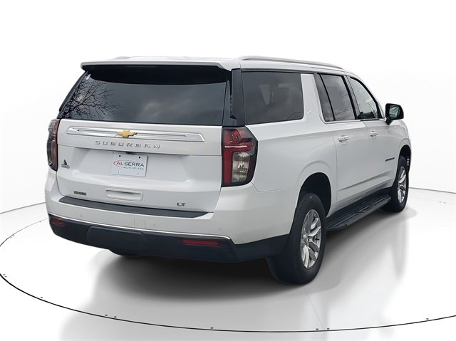 Certified 2022 Chevrolet Suburban LT w/ Luxury Package image 4