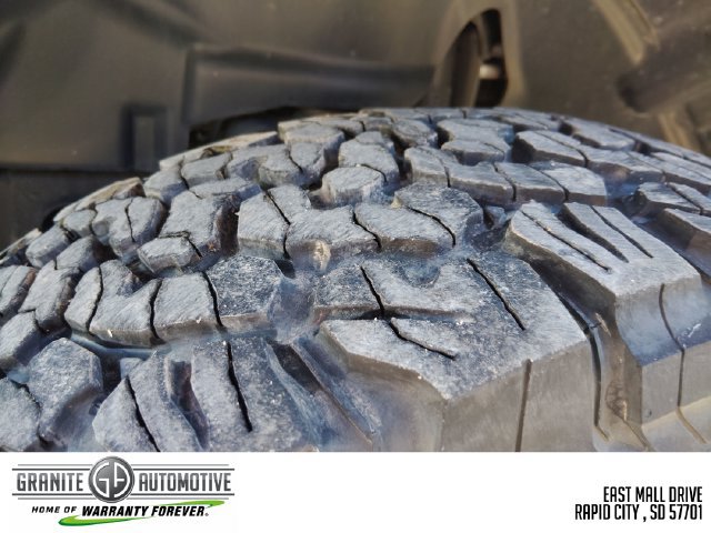 Used 2019 Jeep Wrangler Unlimited Rubicon w/ Cold Weather Group AWD/4WD image 28