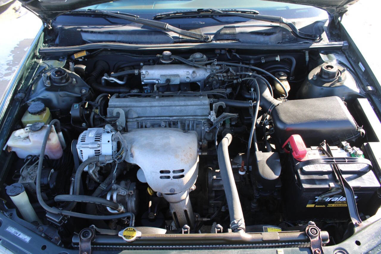 Used 1999 Toyota Camry LE image 17