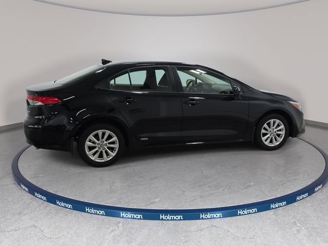 Certified 2024 Toyota Corolla LE w/ LE Convenience Package AWD/4WD image 4