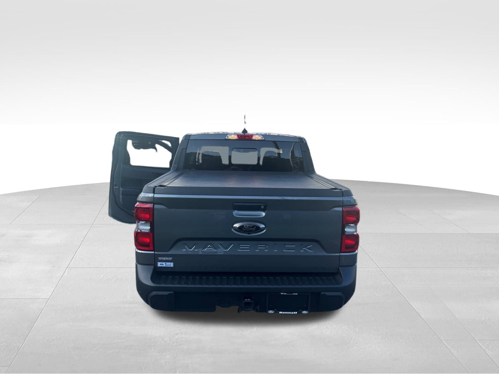 Used 2024 Ford Maverick Lariat w/ Black Appearance Package image 9