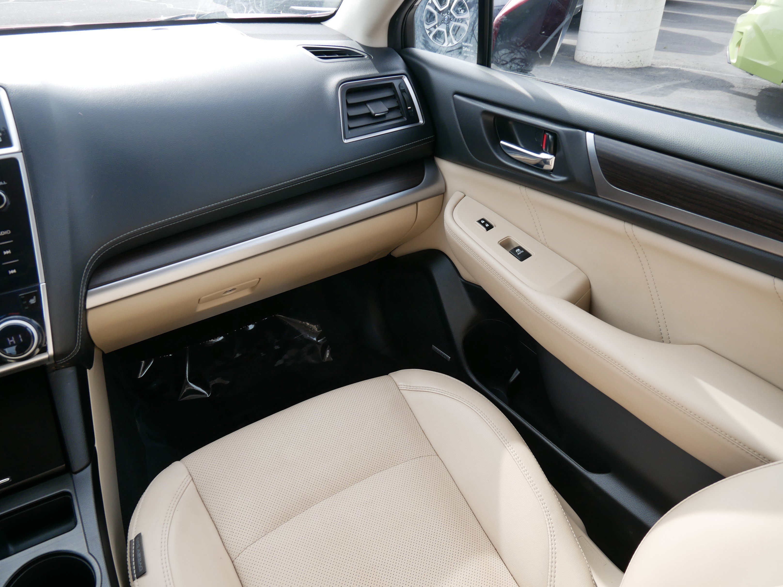 Used 2019 Subaru Legacy 2.5i Limited w/ Popular Package #2A image 11