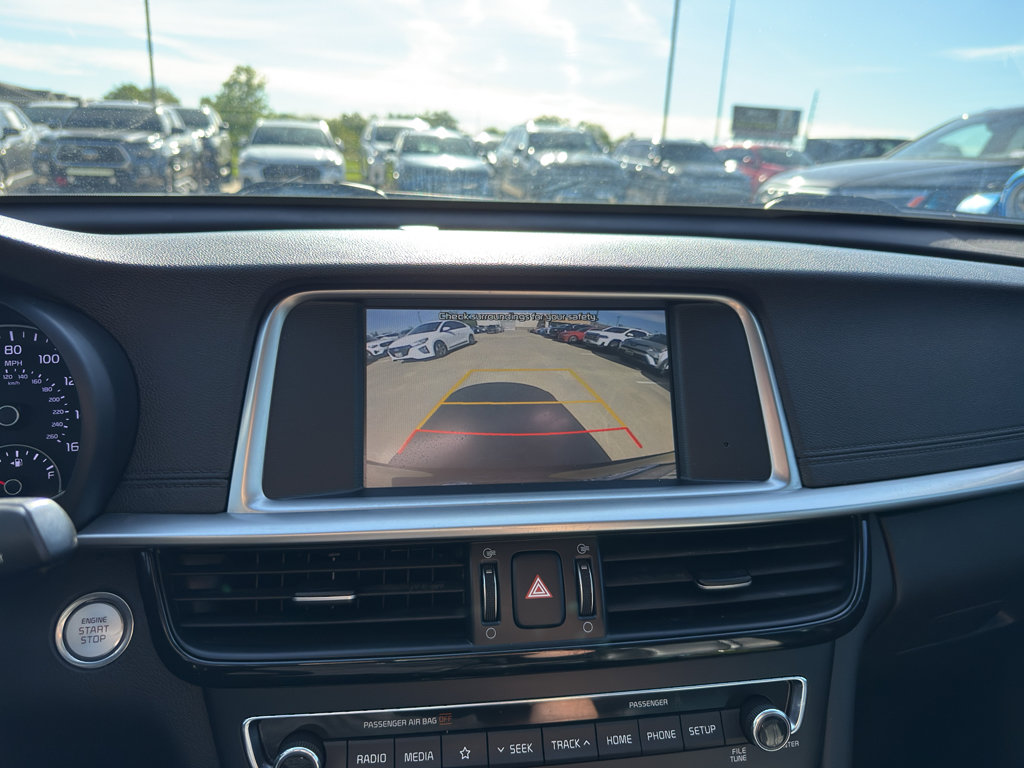 Used 2020 Kia Optima SE image 16